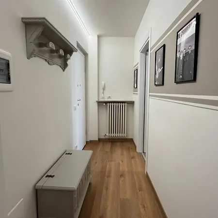 Appartement Grisoni Brothers' House - Grisoni Streetview Stresa